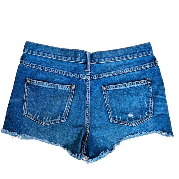 Free People Distressed Denim Shorts Size 28 - Picture 2 of 3